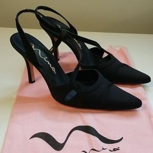 Women's evening shoe & dust cover bag